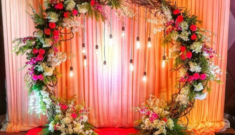 Match Your Venue and Vibe with Different-Sized Photo Booth Options